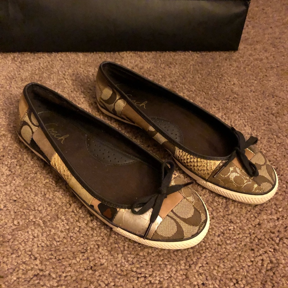 Flat Coach Shoes